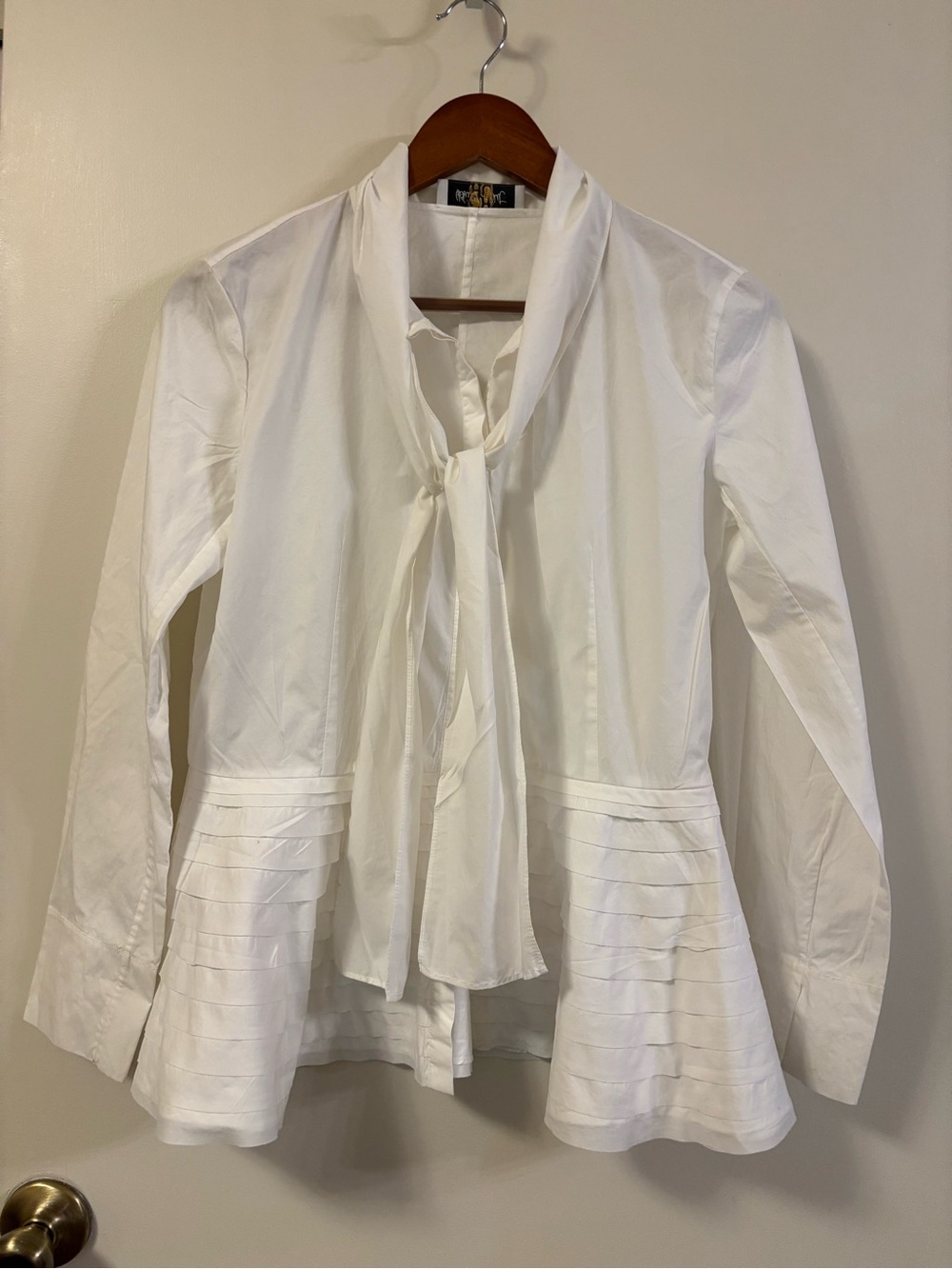 Carolina Herrera White Tie-Neck Pleated Peplum Blouse